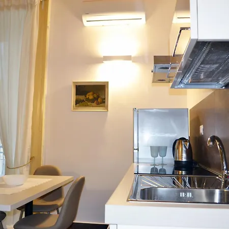 Rinascimento Casa Newman Ferienhaus Neapel