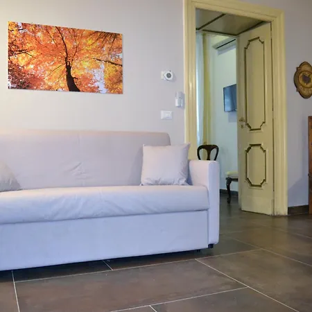 Rinascimento Casa Newman Ferienhaus *