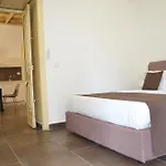 Rinascimento Casa Newman Дом отдыха Неаполь